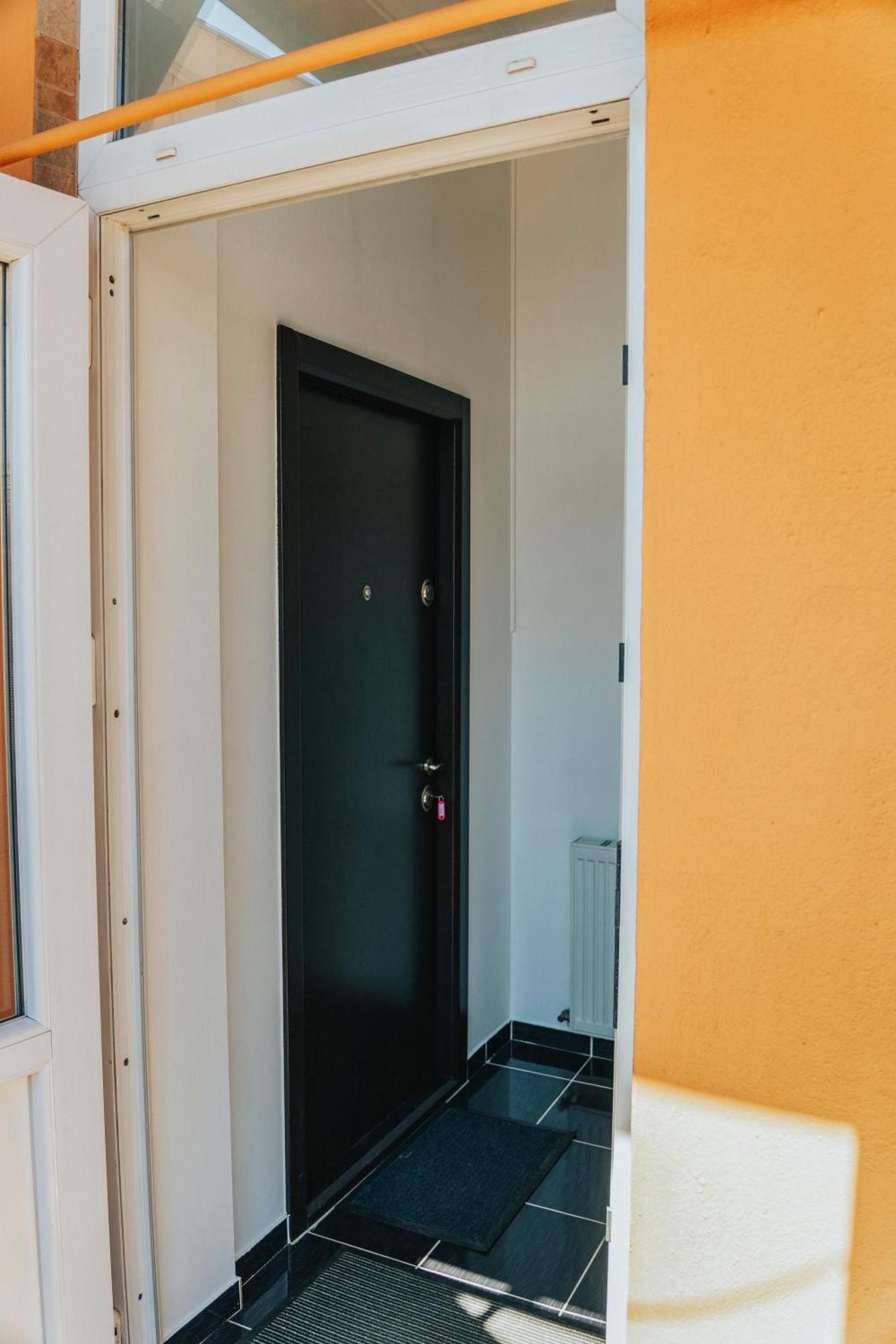 Orange House Apartman Temesvár Kültér fotó