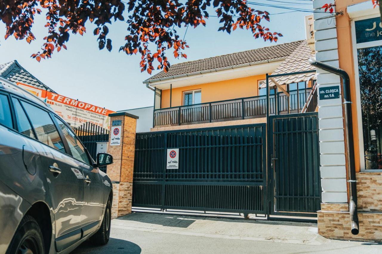 Orange House Apartman Temesvár Kültér fotó